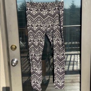 VS PINK geometric leggings